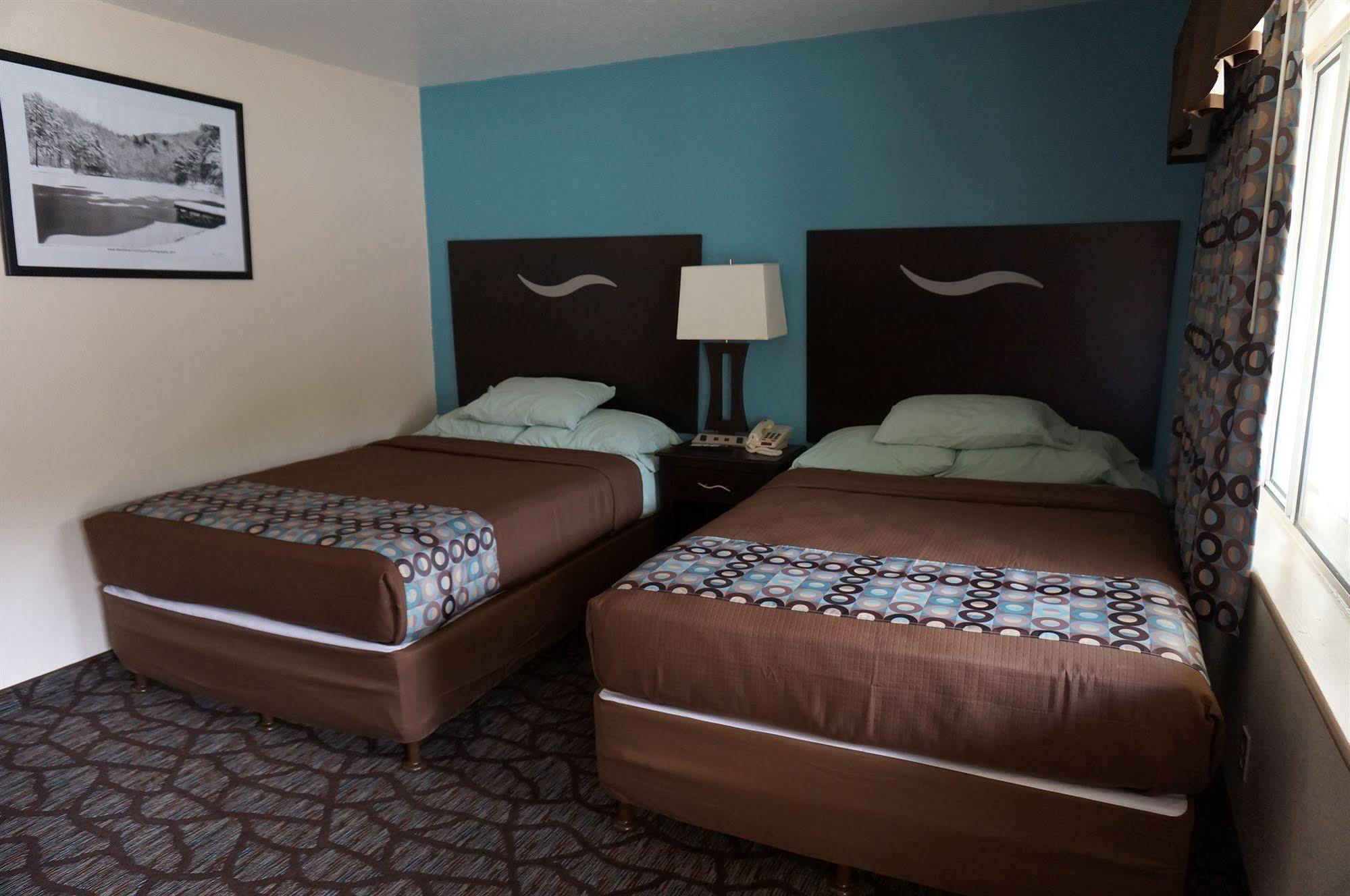 סילבה Blue Ridge Inn מראה חיצוני תמונה